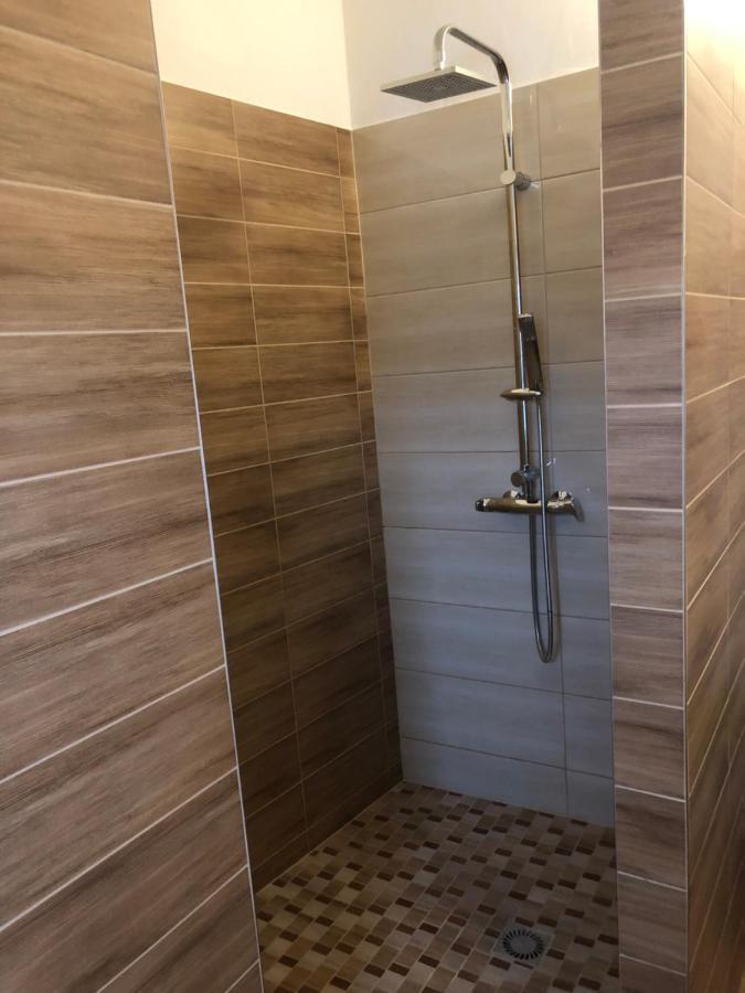 Dum Pod Radnici Pokoje Zamberk Bagian luar foto